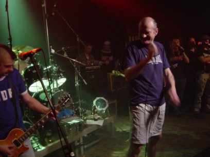 P&ouml;bel & Gesocks on stage